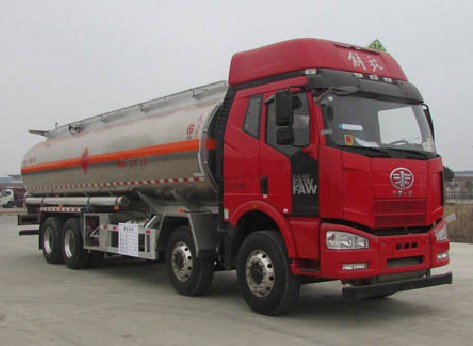 解放J6前四后八鋁合金油罐車圖片 解放J6前四后八鋁合金油罐車圖片
